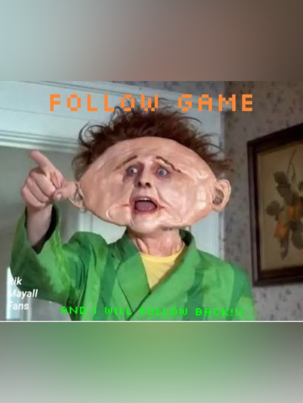 geoffrey beene Unbranded Drop Dead Fred Green Alien Halloween Mask for Men